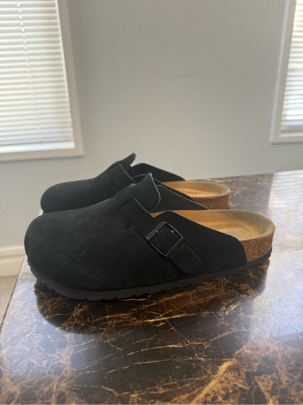 BIRKENSTOCK
Boston black
unisex women 9